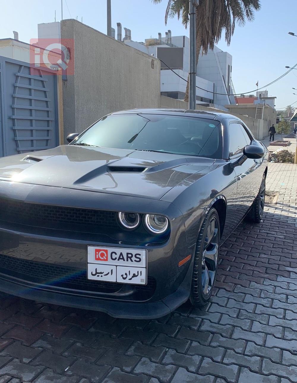 Dodge Challenger